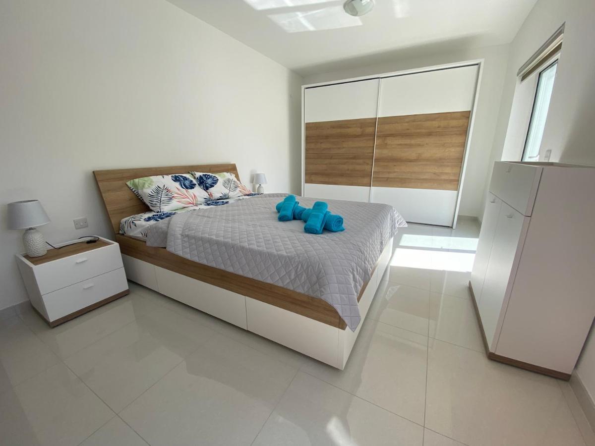 Sunshine Apartments Mellieha - Modern Two Bedroom Penthouse With Terrace Exteriér fotografie